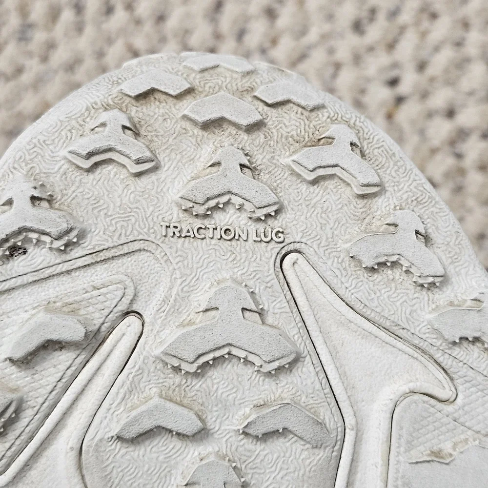 Hoka One One Speedgoat 6 White Women's‎ Size 8.5B Trail Running Athletic Sneaker
